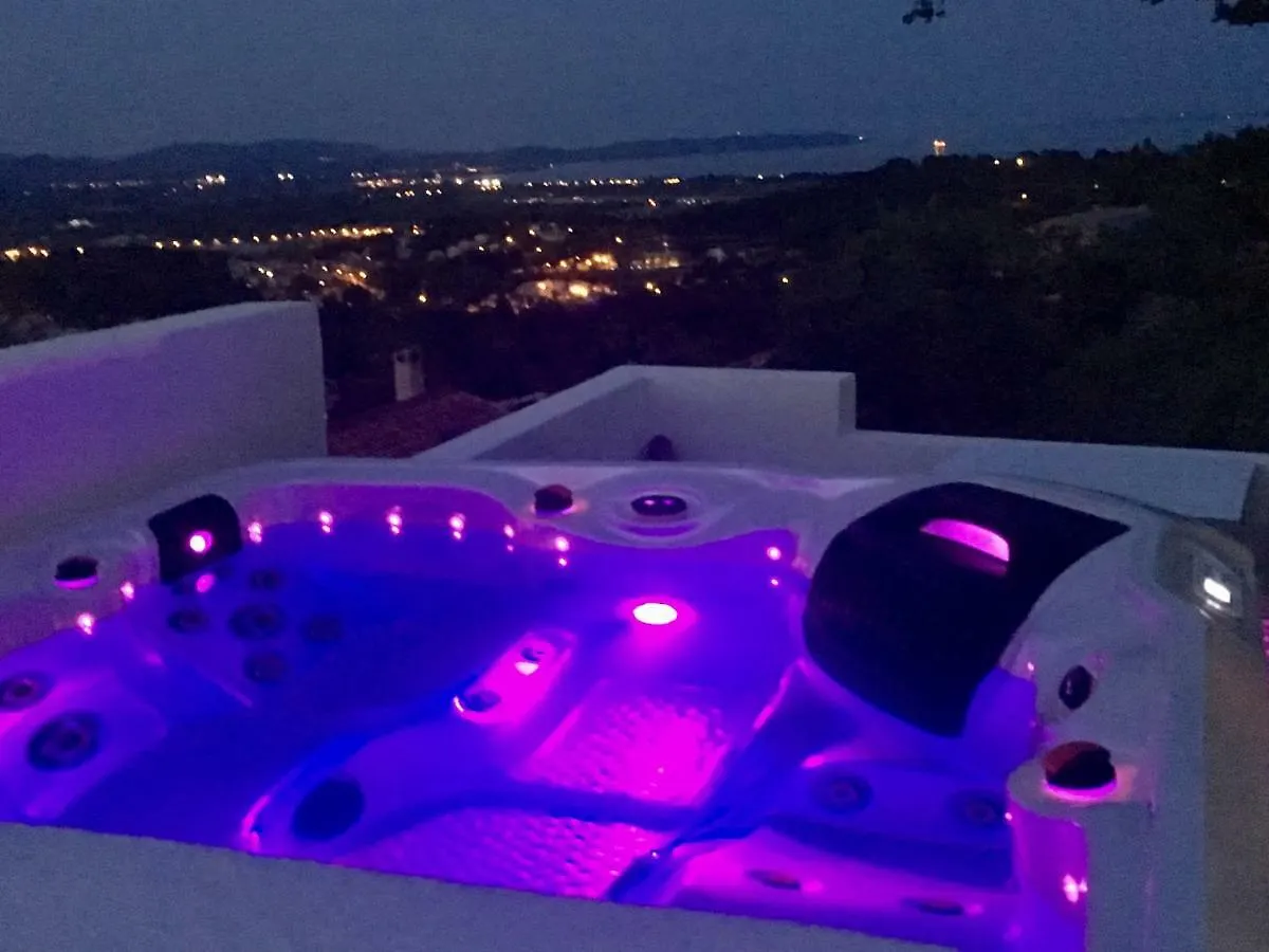Hotel Bastide De La Joie De Vivre Hyères Francie